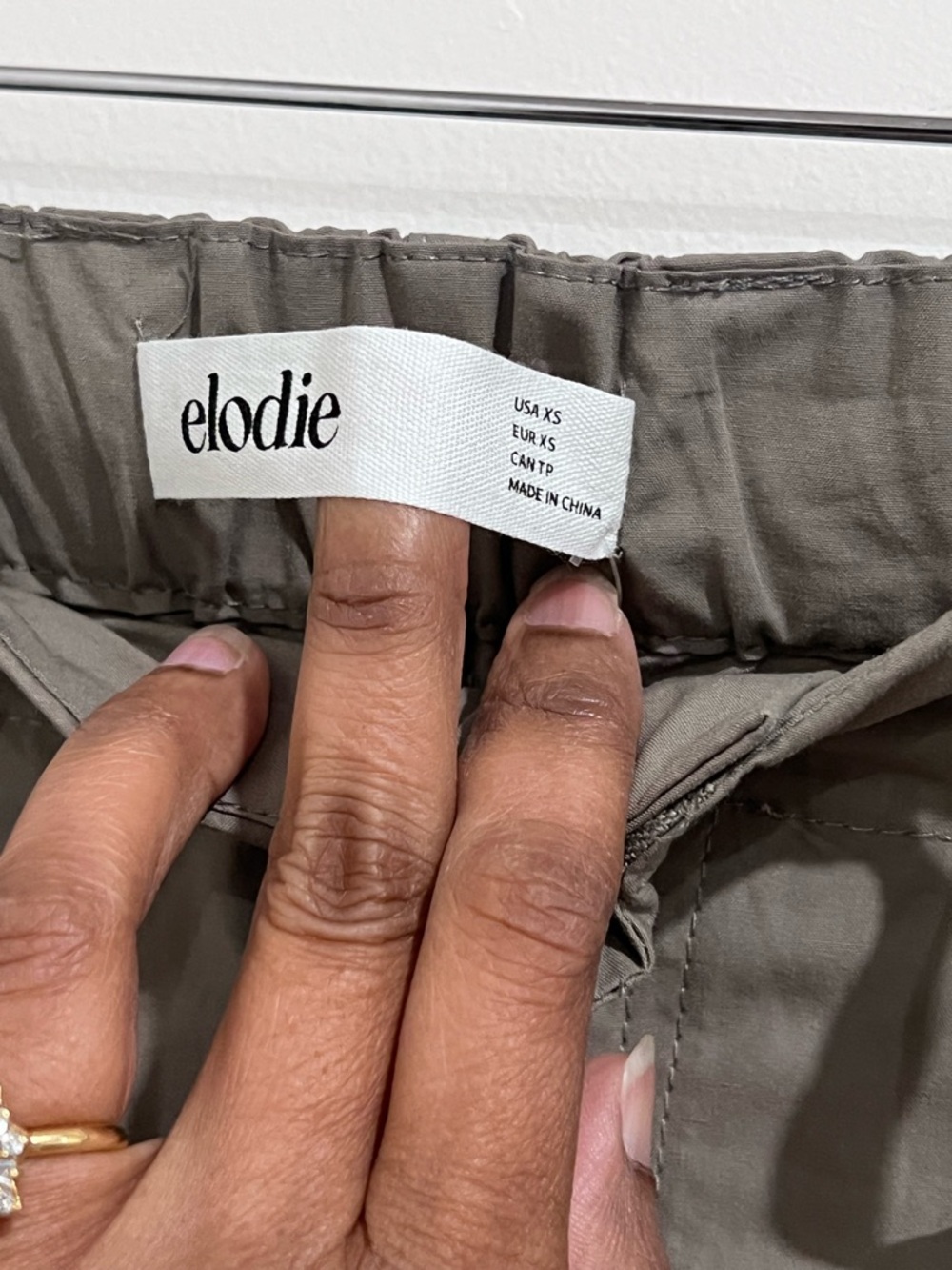 NWT Elodie Low Rise Cotton Cargo Pants in Olive Green - Picture 9 of 13